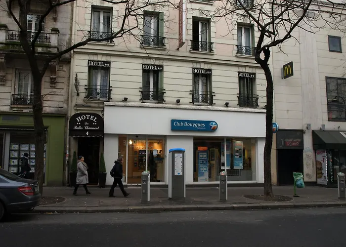 Hotel Des Buttes Chaumont Paris